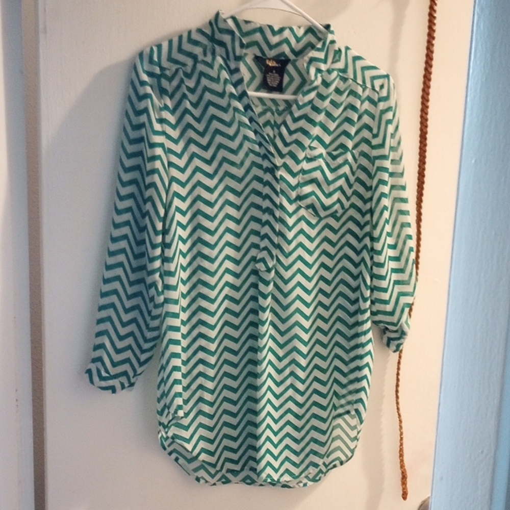 Chevron Patterned Blouse - Green